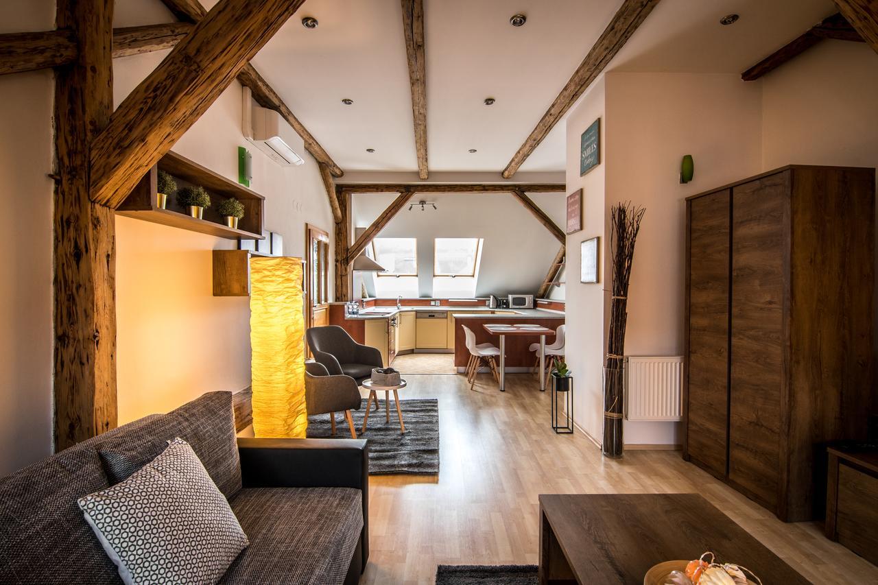 Tylova Apartments Kutná Hora Zewnętrze zdjęcie