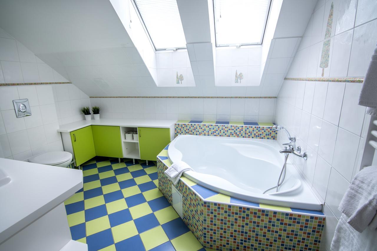 Tylova Apartments Kutná Hora Zewnętrze zdjęcie
