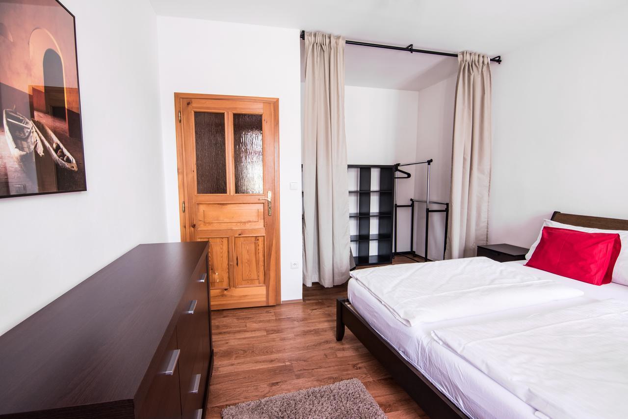 Tylova Apartments Kutná Hora Zewnętrze zdjęcie